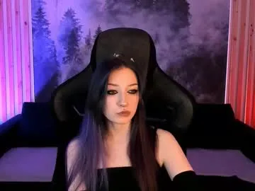 Selenewinche – webcam model profile photo Image 3