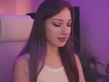 Selenewinche – webcam model profile photo Image 6