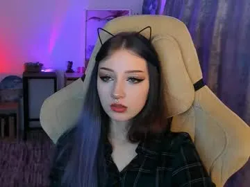 Selenewinche – webcam model profile photo Image 7