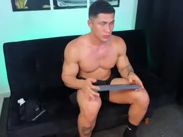 TITANIC_TITS – webcam model profile photo Image 16