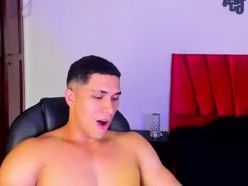 TITANIC_TITS – webcam model profile photo Image 5