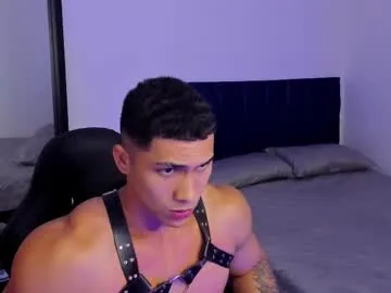 TITANIC_TITS – webcam model profile photo Image 7