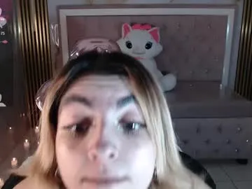 kelley_n_danny – webcam model profile photo Image 14