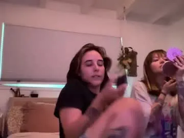 bella_hayes chat room preview Image 3