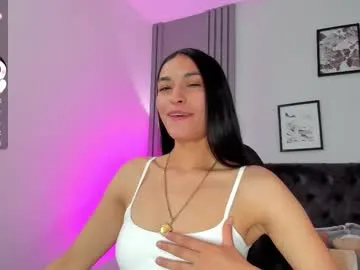 uwuxo – webcam model profile photo Image 11