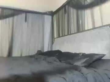 uwuxo – webcam model profile photo Image 19