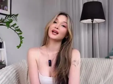 vivianmiller_ – webcam model profile photo Image 15