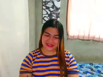 sareandrob – webcam model profile photo Image 12