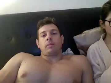 sareandrob – webcam model profile photo Image 16