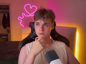 amandateasing – webcam model profile photo Image 11