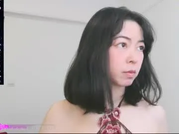 mia_noir – webcam model profile photo Image 10