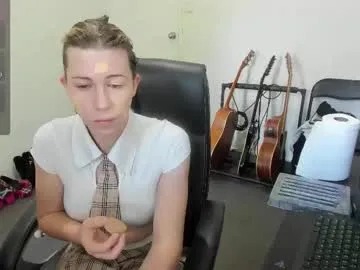 lucyylux Image 4