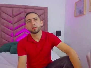 lushian_luna – webcam model profile photo Image 6