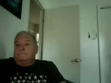 brad_summer – webcam model profile photo Image 19