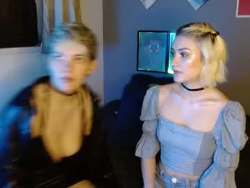 mackenziemoon chat room preview