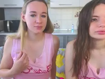 sigmasian – webcam model profile photo Image 15