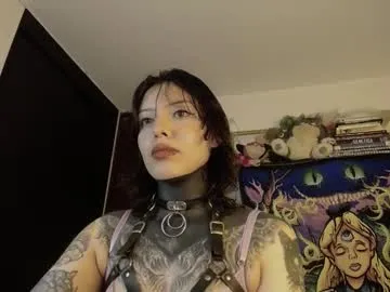 sareandrob – webcam model profile photo Image 17