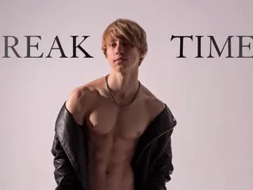 CelestialChloe chat room preview Image 2