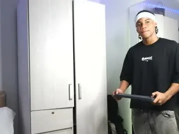 EmmaLush – webcam model profile photo Image 18