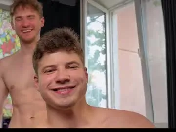 meylagia – webcam model profile photo Image 2