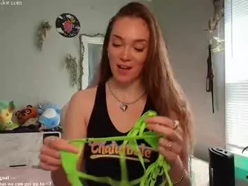 little_effy18_ chat room preview Image 14