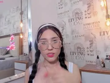 sladkoezka – webcam model profile photo Image 3