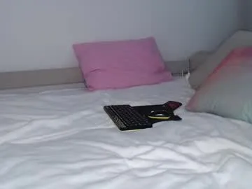 _meliska_ chat room preview Image 5