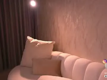 bezvanili – webcam model profile photo Image 10