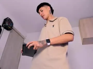 sonya_dead_ahead – webcam model profile photo Image 18