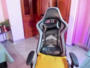 oofbabe__ chat room preview Image 10