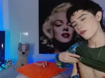 sareandrob – webcam model profile photo Image 18