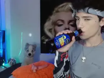 sareandrob – webcam model profile photo Image 2