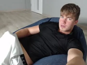 doux_amer chat room preview Image 2