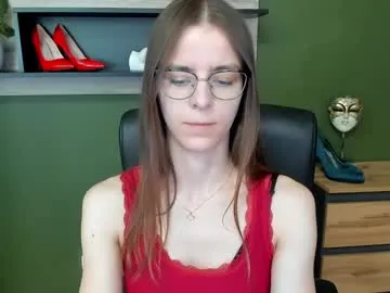 tiffy_fox – webcam model profile photo Image 12