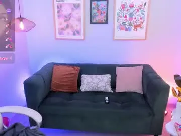 catalinaofficer – webcam model profile photo Image 11