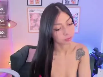 catalinaofficer – webcam model profile photo Image 6