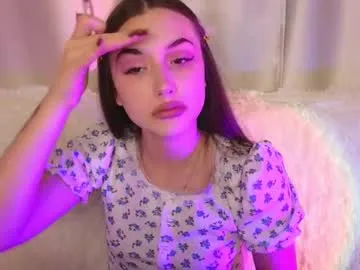 t_tragedienne chat room preview Image 15