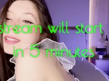 bridgetbottrell – webcam model profile photo Image 18