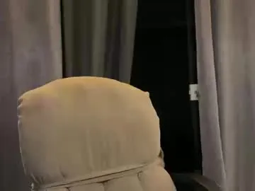 sareandrob – webcam model profile photo Image 16