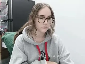 mia_boone Image 3