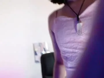 annatigarr – webcam model profile photo Image 3