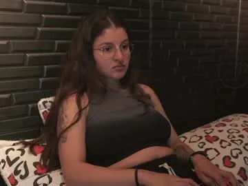 sladkoezka – webcam model profile photo Image 2