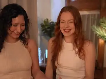 bright_diamonds_054 chat room preview Image 8