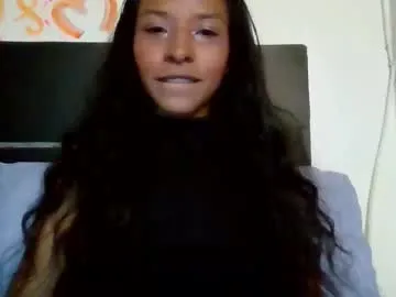 sattine – webcam model profile photo Image 16