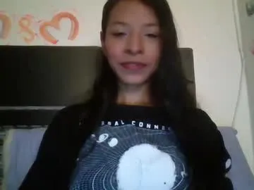 sattine – webcam model profile photo Image 18