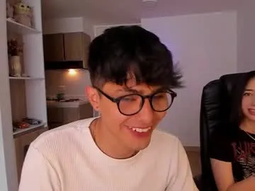 sareandrob – webcam model profile photo Image 5