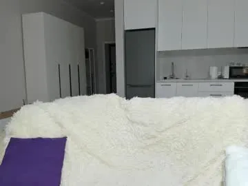 naughty_julieta13 chat room preview Image 19