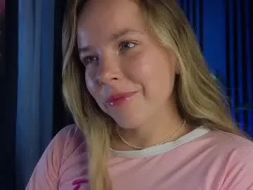 vicky_hotteei – webcam model profile photo Image 3