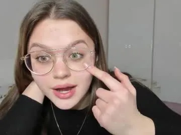 paulina_lux – webcam model profile photo Image 16