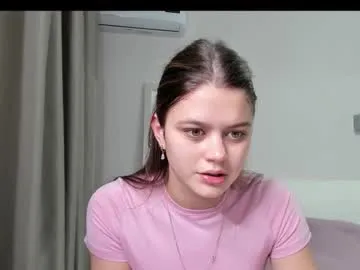 paulina_lux – webcam model profile photo Image 3